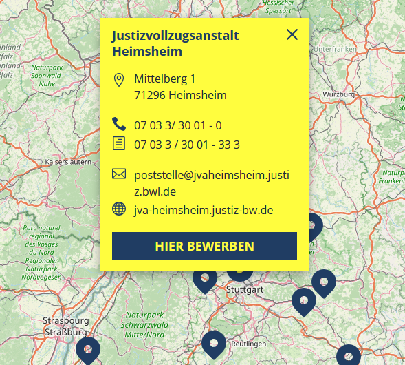 Screenshot einer Karte mit gelbem Infofenster zur Justizvollzugsanstalt Heimsheim, mit Adresse, Telefon, E-Mail, Website und Button „Hier bewerben“.